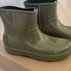 UGG Olive Green Rain Boots